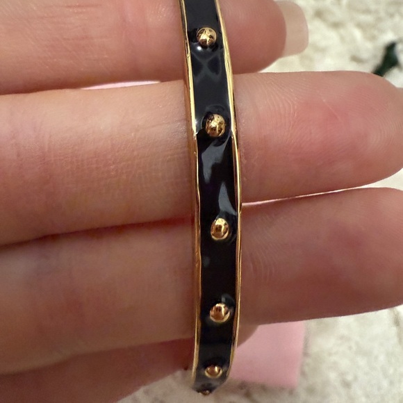 🖤Kate Spade Black and Gold Bangle Bracelet - Picture 3 of 8